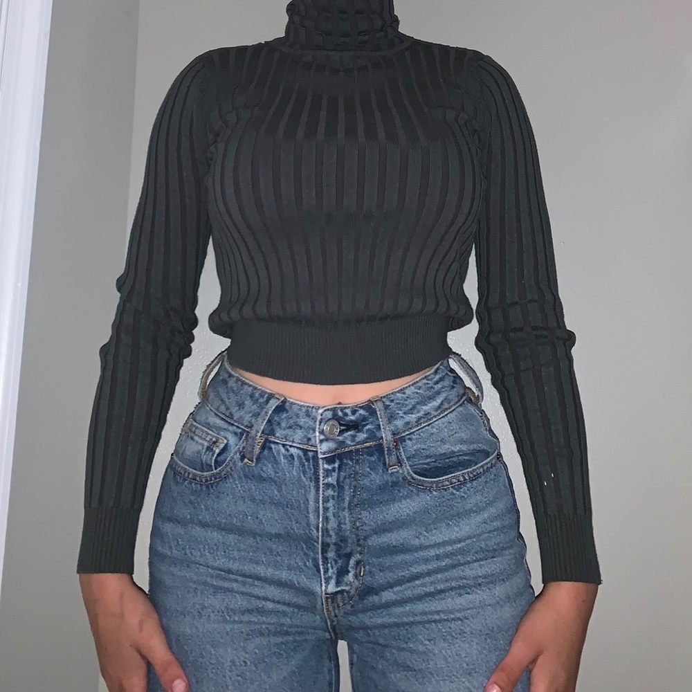 Zara Knit long sleeve top tight